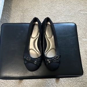 Black short wedge business professional shoes, barely worn (only for interviews)